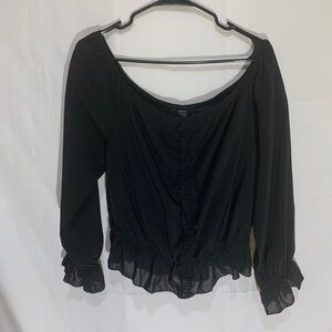 3/$28❤️SHEIN Black off shoulder, long sleeve top size XL